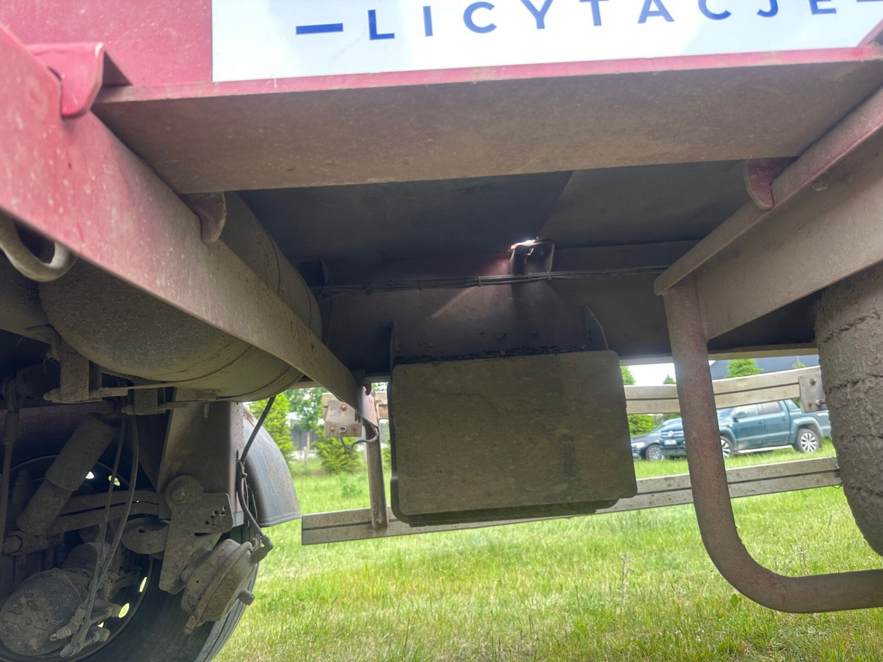 Holzanhänger MHS przyczepa do przewozu drewna: das Bild 17