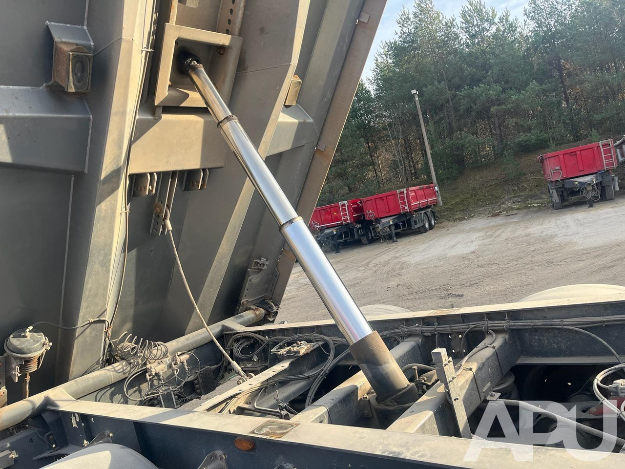 PRZYCZEPA SCHWARZMÜLLER - Kipper Anhänger: das Bild 5 PRZYCZEPA SCHWARZMÜLLER - Kipper Anhänger: das Bild 5