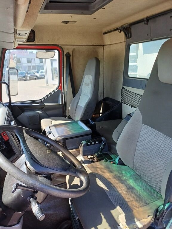 Kipper Renault Kerax 410: das Bild 9