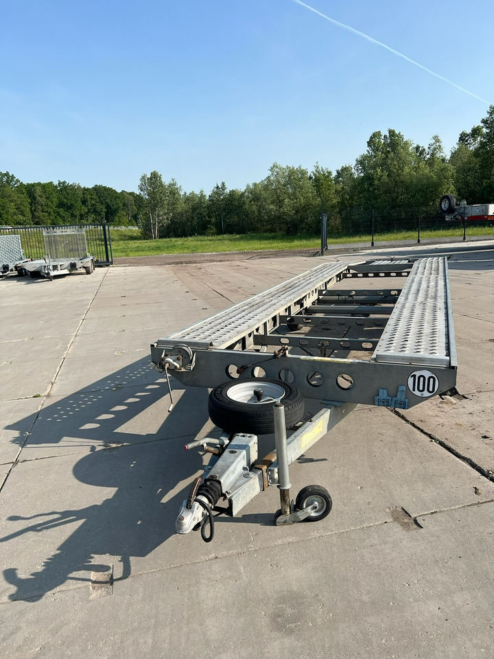 Przyczepa laweta WIOLA - Autotransporter Anhänger: das Bild 1 Przyczepa laweta WIOLA - Autotransporter Anhänger: das Bild 1
