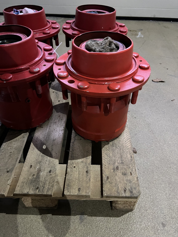 DAF NAAF Gebruikt 000123 1348434 - Radnabe/-lagerung für LKW: das Bild 3 DAF NAAF Gebruikt 000123 1348434 - Radnabe/-lagerung für LKW: das Bild 3