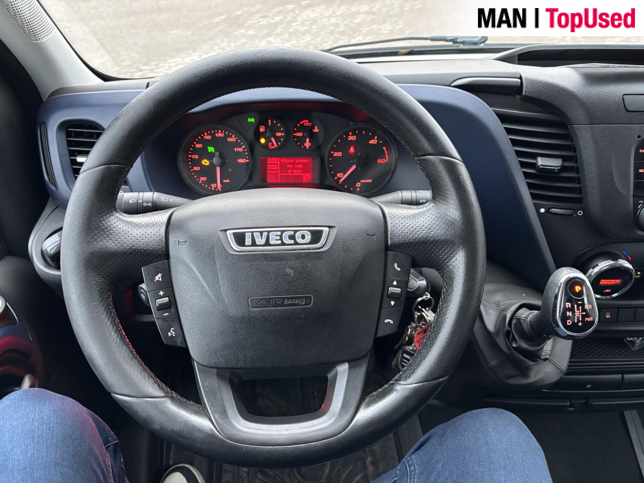 Koffer Transporter IVECO 35S16: das Bild 12 Koffer Transporter IVECO 35S16: das Bild 12