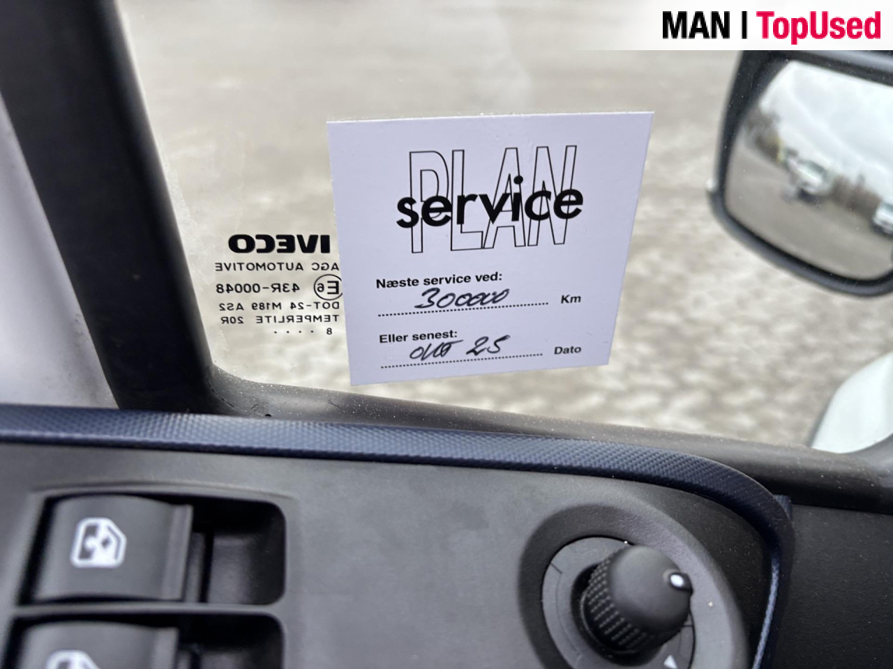 Koffer Transporter IVECO 35S16: das Bild 15 Koffer Transporter IVECO 35S16: das Bild 15