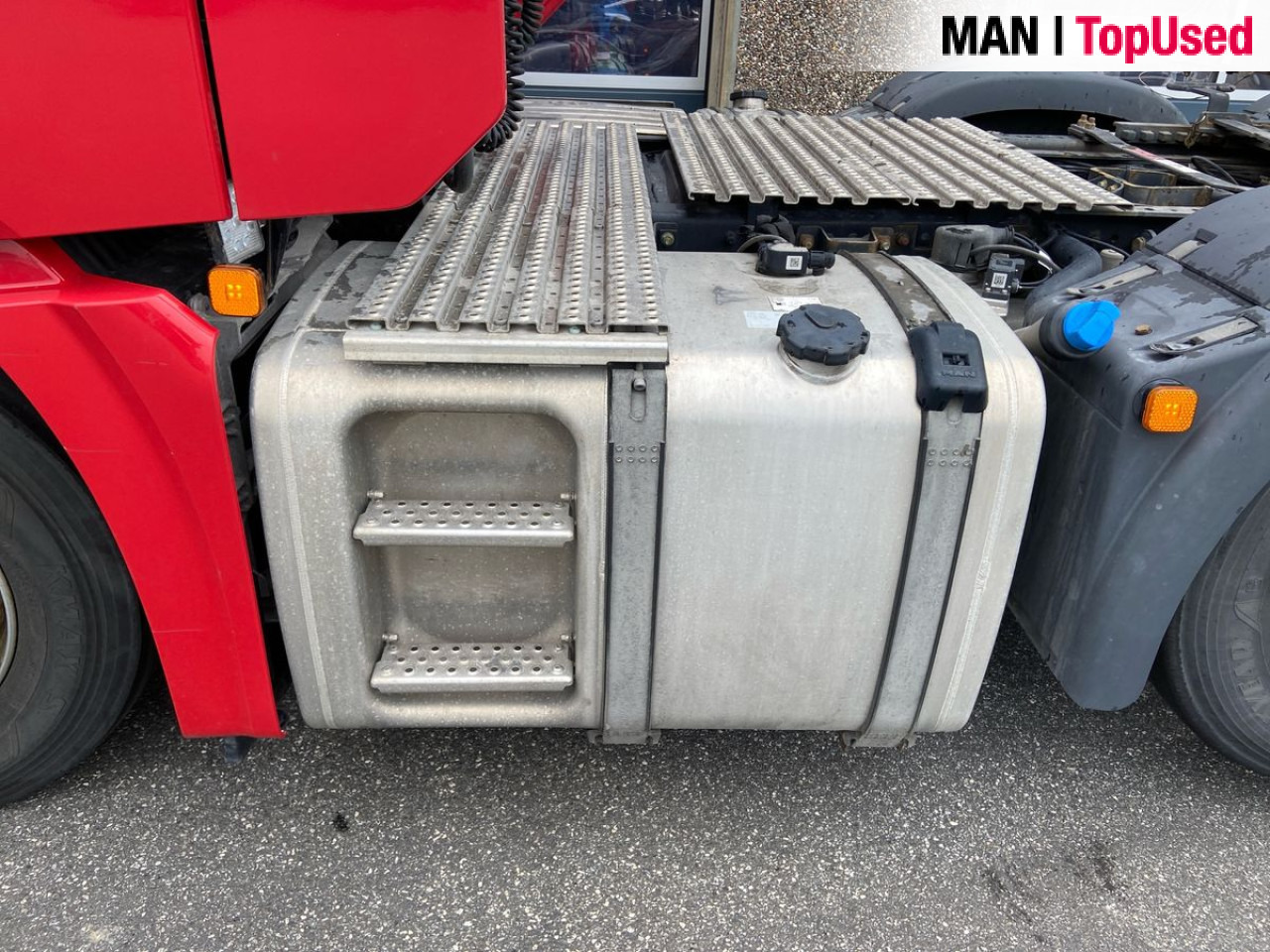MAN TGX 26.470 6x2/2 BL SA "Retarder / 700 l Tank" - Sattelzugmaschine: das Bild 5 MAN TGX 26.470 6x2/2 BL SA "Retarder / 700 l Tank" - Sattelzugmaschine: das Bild 5
