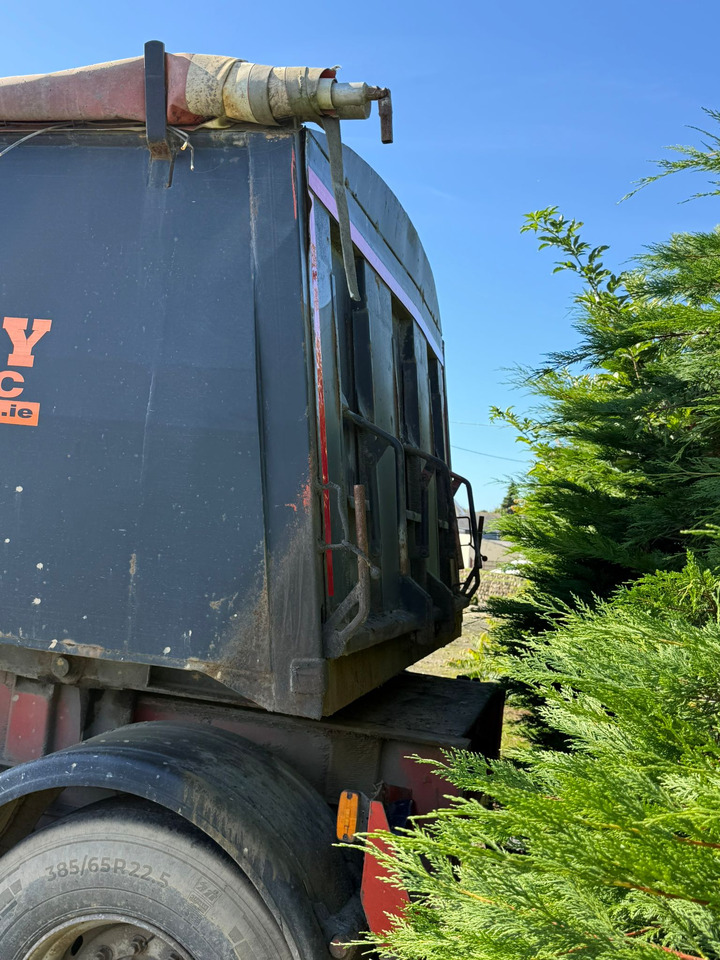 2004 Dennison Tri-axle Bulk Tipping Trailer - Kipper Auflieger: das Bild 4 2004 Dennison Tri-axle Bulk Tipping Trailer - Kipper Auflieger: das Bild 4