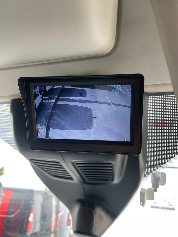 2021 Low Mileage Ford Transit 350L Trend - Kastenwagen: das Bild 2 2021 Low Mileage Ford Transit 350L Trend - Kastenwagen: das Bild 2