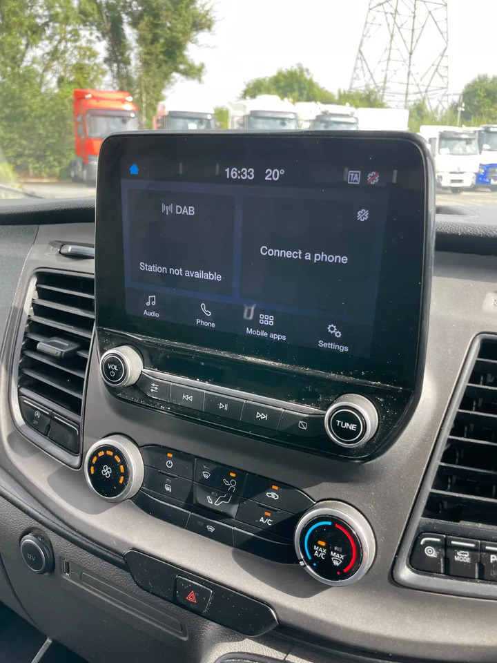 2021 Low Mileage Ford Transit 350L Trend - Kastenwagen: das Bild 5 2021 Low Mileage Ford Transit 350L Trend - Kastenwagen: das Bild 5