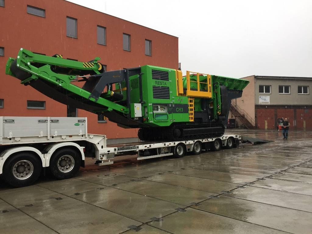 Resta CH3 1100x750 - Mobile Brechanlage: das Bild 3 Resta CH3 1100x750 - Mobile Brechanlage: das Bild 3