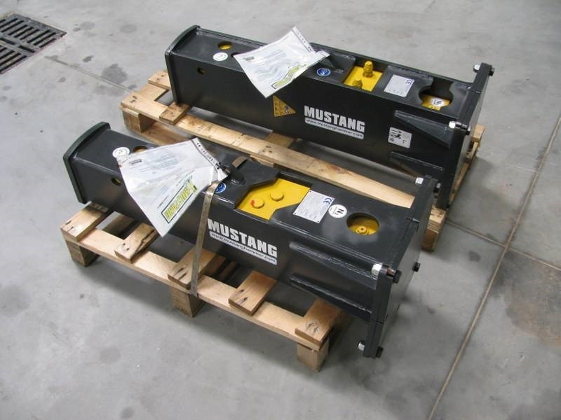 Mustang HM250 teža 255kg in 266kg NOVO - Hydraulikhammer für Baumaschine: das Bild 1 Mustang HM250 teža 255kg in 266kg NOVO - Hydraulikhammer für Baumaschine: das Bild 1