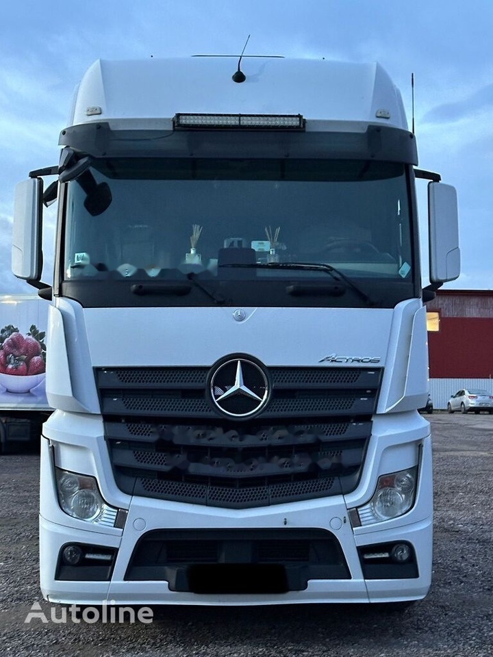 Mercedes-Benz Actros 1845 - Sattelzugmaschine: das Bild 2 Mercedes-Benz Actros 1845 - Sattelzugmaschine: das Bild 2