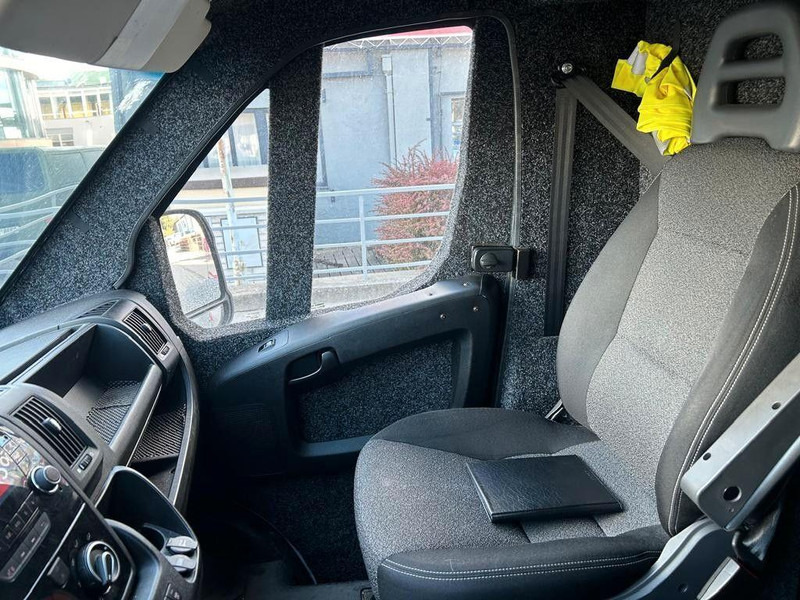 Fiat Ducato Armored Money Truck - Koffer Transporter: das Bild 5 Fiat Ducato Armored Money Truck - Koffer Transporter: das Bild 5