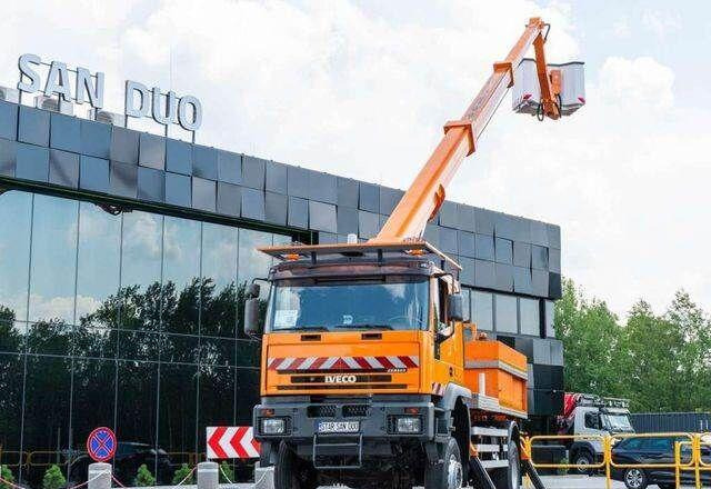 Iveco CURSOR 240 4x4 RUTHMANN T225 22,5 Meters Lift - LKW mit Arbeitsbühne: das Bild 5 Iveco CURSOR 240 4x4 RUTHMANN T225 22,5 Meters Lift - LKW mit Arbeitsbühne: das Bild 5