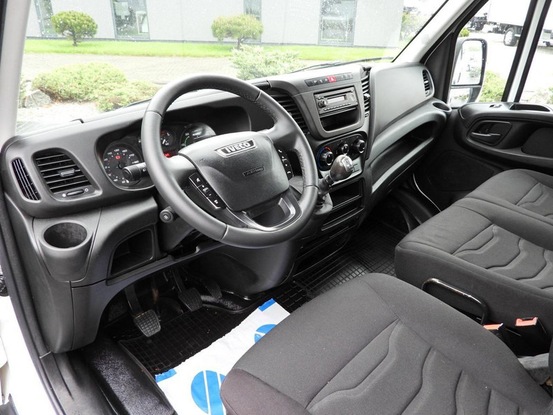 Iveco DAILY 35C13 WYWROTKA PODWÓJNA KABINA DOKA 7 MIEJSC TEMPOMAT BLIŹ - Kipper Transporter, Transporter mit Doppelkabine: das Bild 2 Iveco DAILY 35C13 WYWROTKA PODWÓJNA KABINA DOKA 7 MIEJSC TEMPOMAT BLIŹ - Kipper Transporter, Transporter mit Doppelkabine: das Bild 2