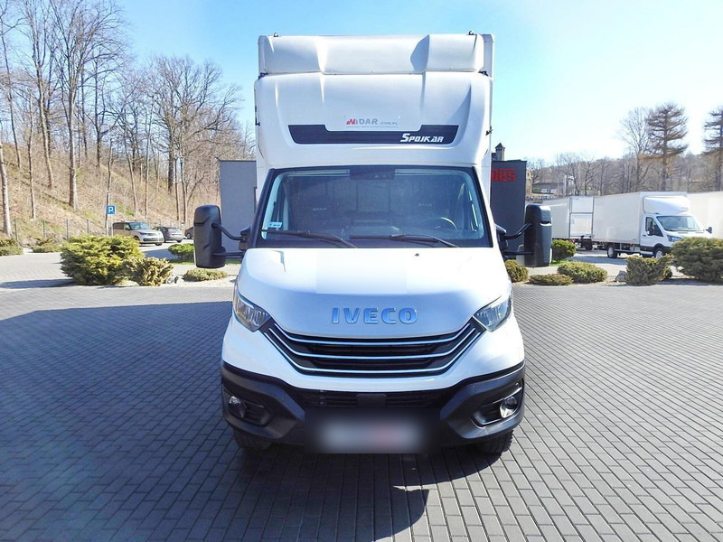 Iveco DAILY 70C18 KONTENER WINDA 14 PALET WEBASTO TEMPOMAT NAWIGACJA L - Koffer LKW: das Bild 5 Iveco DAILY 70C18 KONTENER WINDA 14 PALET WEBASTO TEMPOMAT NAWIGACJA L - Koffer LKW: das Bild 5