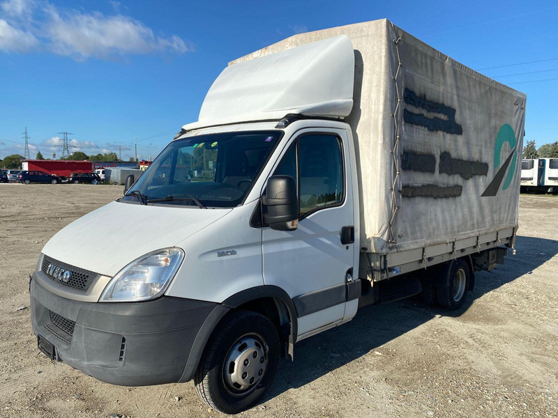 Iveco Daily 35 C 18 Pritsche + Plane + DHollandia LBW - 3,5t - Planen Transporter: das Bild 2 Iveco Daily 35 C 18 Pritsche + Plane + DHollandia LBW - 3,5t - Planen Transporter: das Bild 2