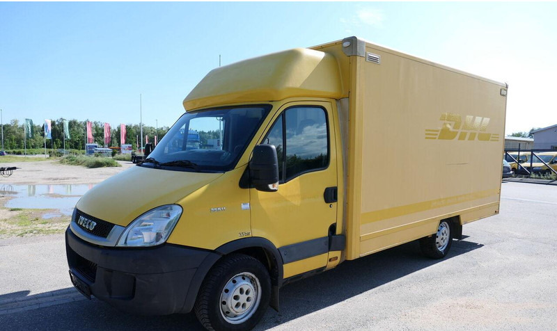 Iveco Daily 35 S11 koffer - Koffer Transporter: das Bild 1 Iveco Daily 35 S11 koffer - Koffer Transporter: das Bild 1