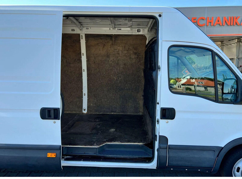Koffer Transporter Iveco Daily 35C13 Blaszak L4H3 Long Maxi Max SALON PL: das Bild 8 Koffer Transporter Iveco Daily 35C13 Blaszak L4H3 Long Maxi Max SALON PL: das Bild 8