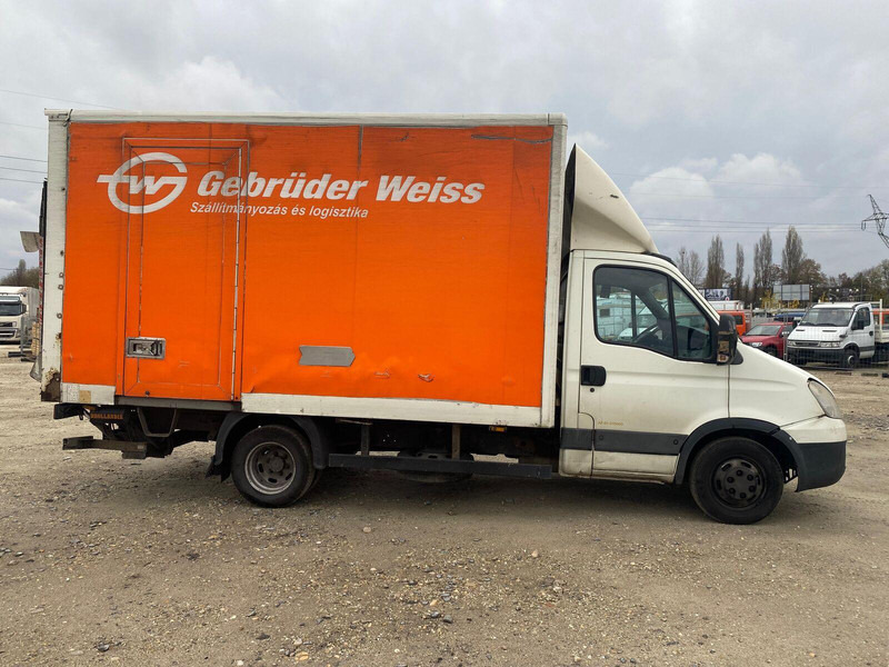 Iveco Daily 40 C 15 - Koffer + DHollandia LBW - Koffer Transporter: das Bild 4 Iveco Daily 40 C 15 - Koffer + DHollandia LBW - Koffer Transporter: das Bild 4