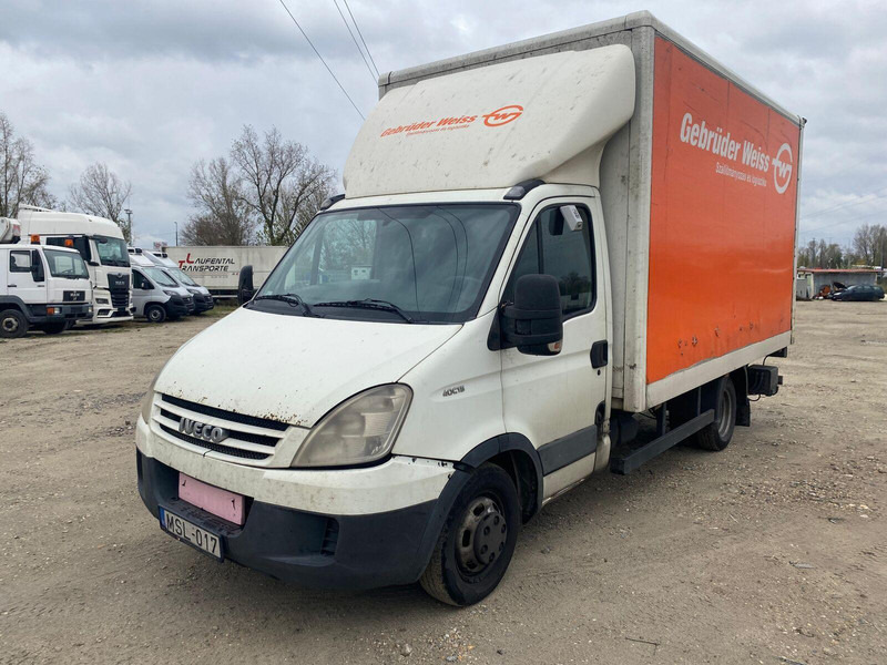 Iveco Daily 40 C 15 - Koffer + DHollandia LBW - Koffer Transporter: das Bild 2 Iveco Daily 40 C 15 - Koffer + DHollandia LBW - Koffer Transporter: das Bild 2