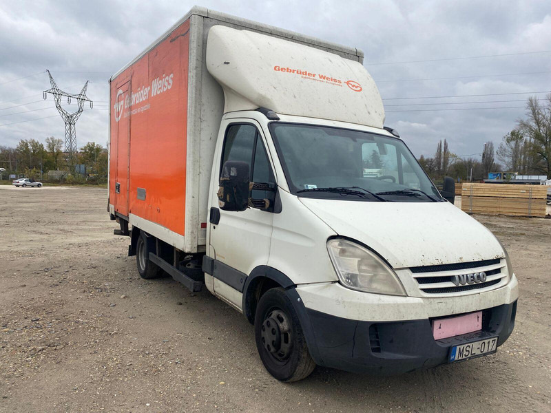 Iveco Daily 40 C 15 - Koffer + DHollandia LBW - Koffer Transporter: das Bild 1 Iveco Daily 40 C 15 - Koffer + DHollandia LBW - Koffer Transporter: das Bild 1
