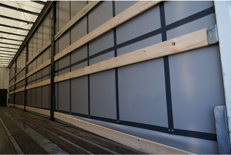 Planenauflieger Kässbohrer FIRANKA / STANDARD / MOCNA PODŁOGA SZYNA-DESKA: das Bild 17 Planenauflieger Kässbohrer FIRANKA / STANDARD / MOCNA PODŁOGA SZYNA-DESKA: das Bild 17