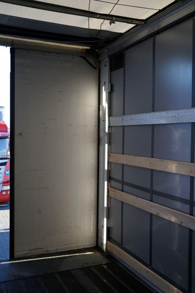 Planenauflieger Kässbohrer FIRANKA / STANDARD / MOCNA PODŁOGA SZYNA-DESKA: das Bild 20 Planenauflieger Kässbohrer FIRANKA / STANDARD / MOCNA PODŁOGA SZYNA-DESKA: das Bild 20