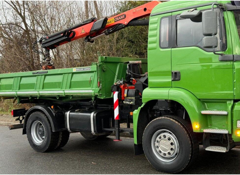 MAN TGA 18.360 Meiller 3-Way Tipper + Crane Palfinger PK 9501 - Kipper, Autokran: das Bild 5 MAN TGA 18.360 Meiller 3-Way Tipper + Crane Palfinger PK 9501 - Kipper, Autokran: das Bild 5