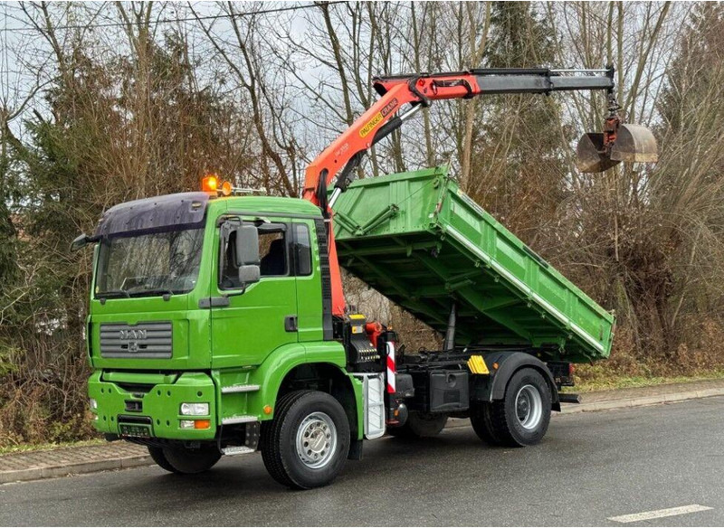 MAN TGA 18.360 Meiller 3-Way Tipper + Crane Palfinger PK 9501 - Kipper, Autokran: das Bild 1 MAN TGA 18.360 Meiller 3-Way Tipper + Crane Palfinger PK 9501 - Kipper, Autokran: das Bild 1