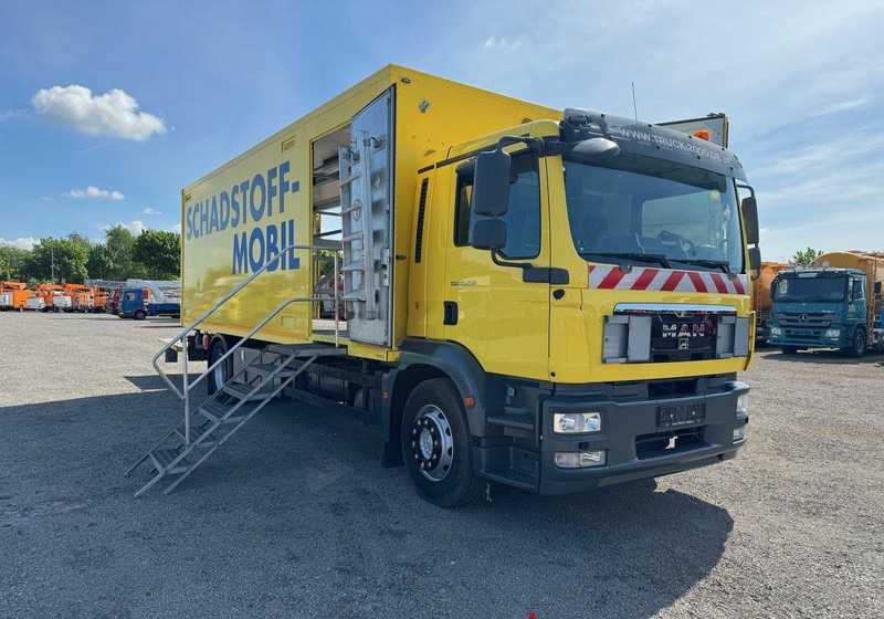 MAN TGM 15.250 Dünnschede Schadstoffmobil LBW 197TKM - Koffer LKW: das Bild 3 MAN TGM 15.250 Dünnschede Schadstoffmobil LBW 197TKM - Koffer LKW: das Bild 3