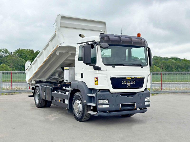 MAN TGS 18.320 * KIPPER 4,95m + BORDMATIC*TOPZUSTAND - Kipper: das Bild 2 MAN TGS 18.320 * KIPPER 4,95m + BORDMATIC*TOPZUSTAND - Kipper: das Bild 2