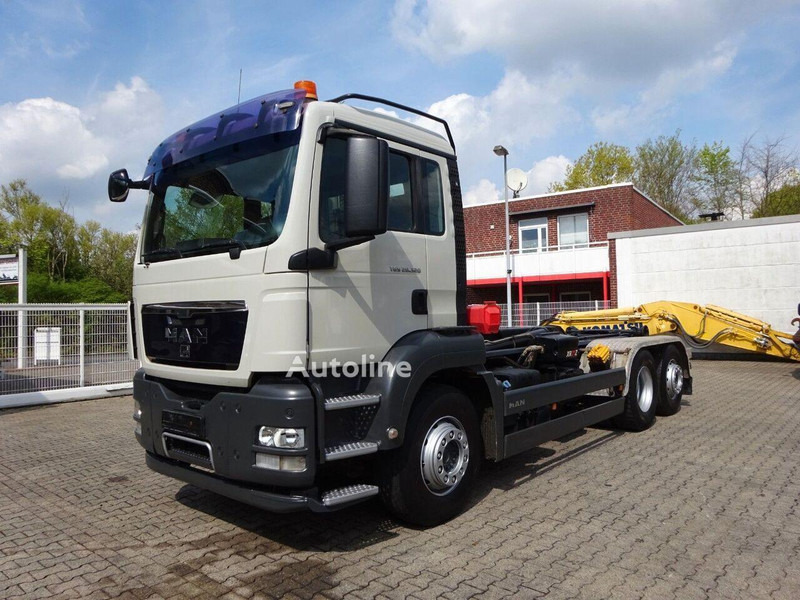MAN TGS 26.320 - Hook lift truck - Abrollkipper, Autokran: das Bild 2 MAN TGS 26.320 - Hook lift truck - Abrollkipper, Autokran: das Bild 2