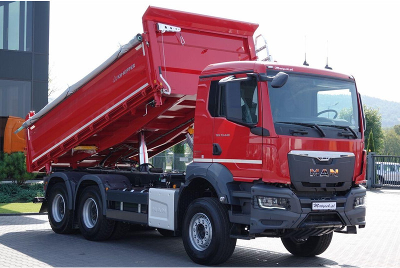MAN TGS 33.440 / 6X4 / WYWROTKA 3 STRONNA / HYDROBURTA / BORDMATIC / - Kipper: das Bild 2 MAN TGS 33.440 / 6X4 / WYWROTKA 3 STRONNA / HYDROBURTA / BORDMATIC / - Kipper: das Bild 2