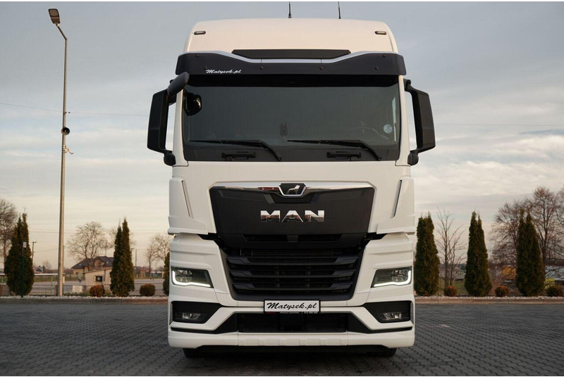 MAN TGX 26.480 - Plane LKW: das Bild 3 MAN TGX 26.480 - Plane LKW: das Bild 3