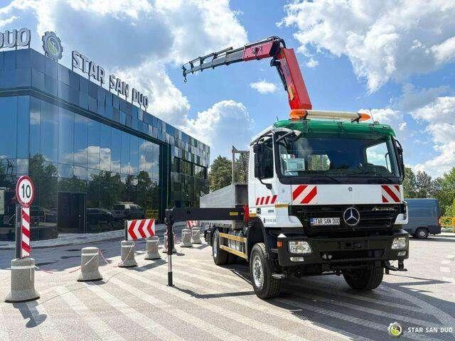 Mercedes-Benz ACTROS 2044A 4x4 Palfinger PK 20002 hds Crane - Pritsche LKW, Autokran: das Bild 2 Mercedes-Benz ACTROS 2044A 4x4 Palfinger PK 20002 hds Crane - Pritsche LKW, Autokran: das Bild 2
