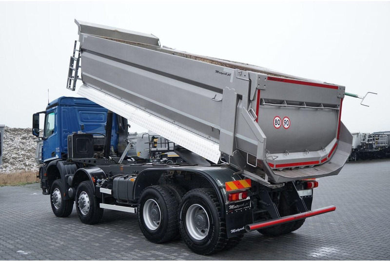 Mercedes-Benz ACTROS 4145 / 8X8 / WYWROTKA TYLNOZSYPOWA / KH-KIPPER 6 M / AUTO - Kipper: das Bild 3 Mercedes-Benz ACTROS 4145 / 8X8 / WYWROTKA TYLNOZSYPOWA / KH-KIPPER 6 M / AUTO - Kipper: das Bild 3