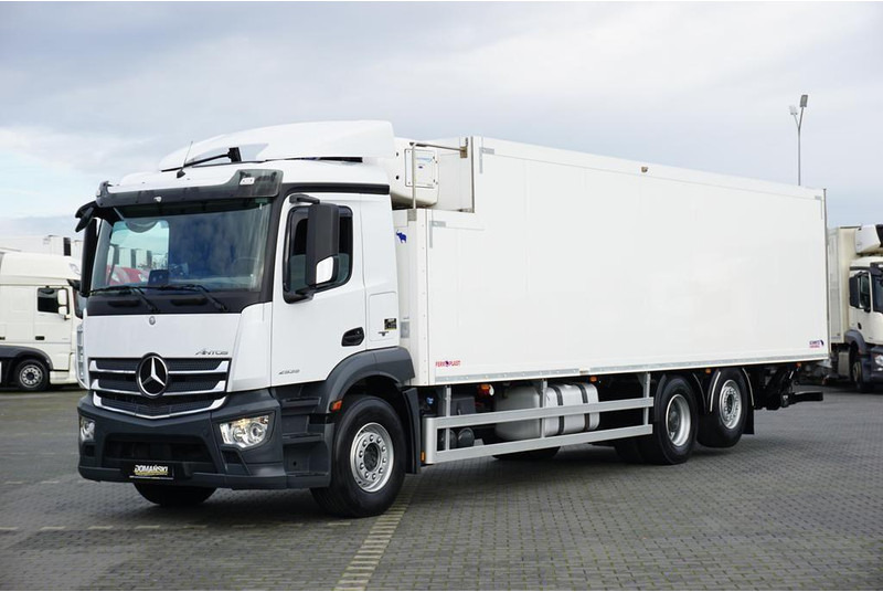 Mercedes-Benz ANTOS / 2535 / EURO 6 / CHŁODNIA + WINDA / 23 PALETY / OŚ SKRĘTN - Kühlkoffer LKW: das Bild 1 Mercedes-Benz ANTOS / 2535 / EURO 6 / CHŁODNIA + WINDA / 23 PALETY / OŚ SKRĘTN - Kühlkoffer LKW: das Bild 1