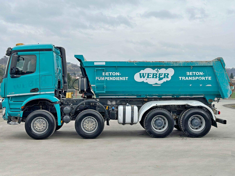 Mercedes-Benz AROCS 4142* KIPPER / 8x4 * TOPZUSTAND - Kipper: das Bild 3 Mercedes-Benz AROCS 4142* KIPPER / 8x4 * TOPZUSTAND - Kipper: das Bild 3