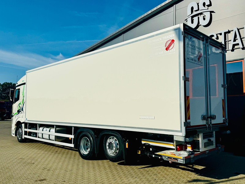 Mercedes-Benz Actros 2542 - Kühlkoffer LKW: das Bild 3 Mercedes-Benz Actros 2542 - Kühlkoffer LKW: das Bild 3