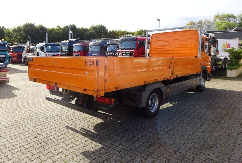 Mercedes-Benz Atego 822 - Doka Flatbed - Pritsche LKW: das Bild 5 Mercedes-Benz Atego 822 - Doka Flatbed - Pritsche LKW: das Bild 5