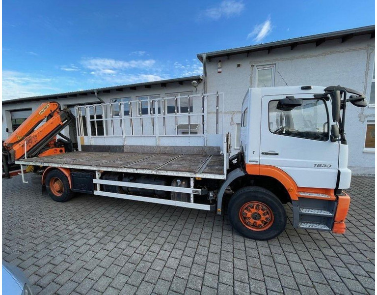 Mercedes-Benz Axor 1833 - Pritsche LKW, Autokran: das Bild 3 Mercedes-Benz Axor 1833 - Pritsche LKW, Autokran: das Bild 3