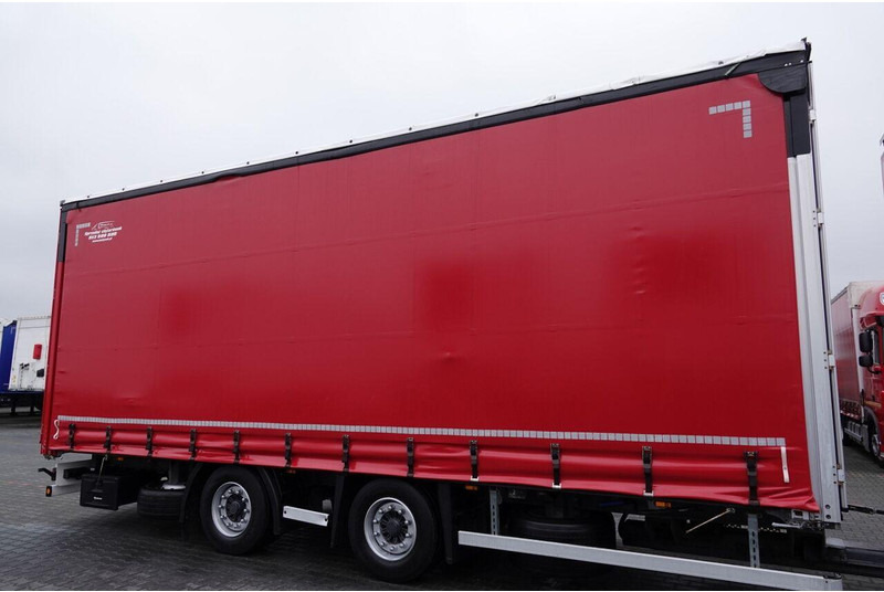 Plane LKW Mercedes-Benz: das Bild 20