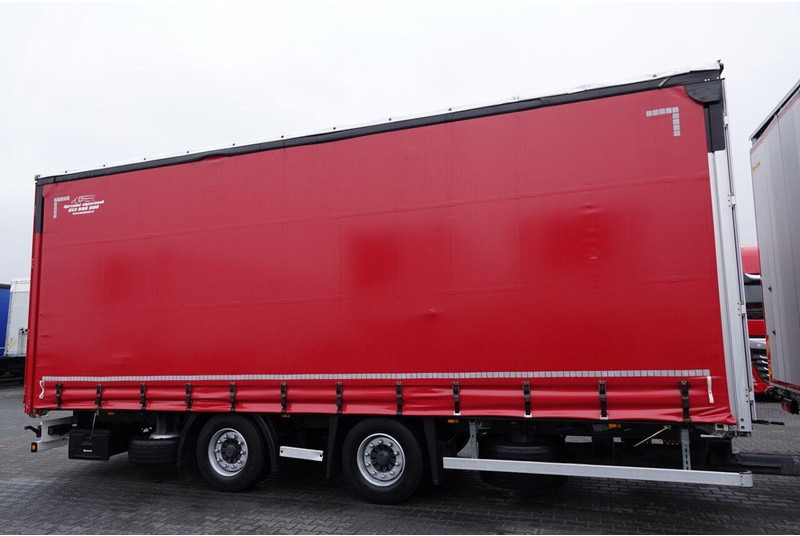 Plane LKW Mercedes-Benz: das Bild 17