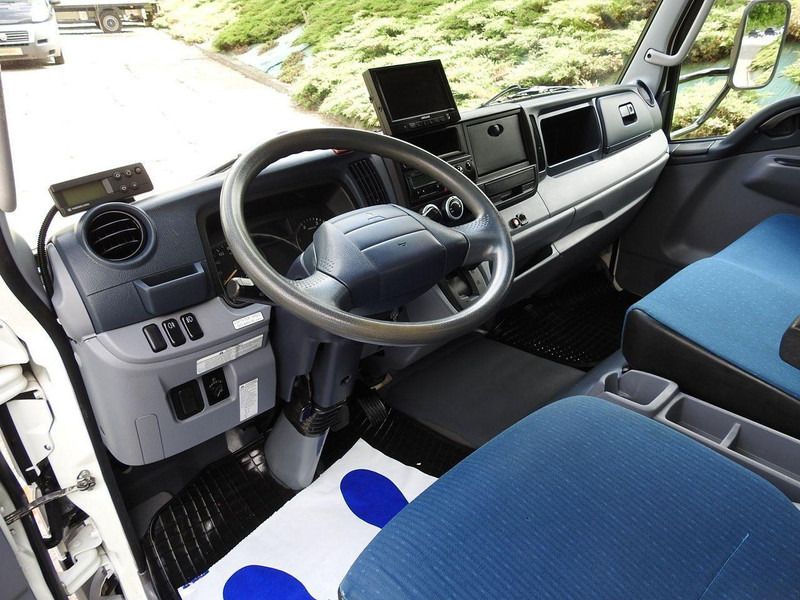 Mitsubishi Fuso CANTER FUSO 7C15 KONTENER CHŁODNIA WINDA 14 PALET -4*C ZASILANIE - Kühlkoffer LKW: das Bild 2 Mitsubishi Fuso CANTER FUSO 7C15 KONTENER CHŁODNIA WINDA 14 PALET -4*C ZASILANIE - Kühlkoffer LKW: das Bild 2