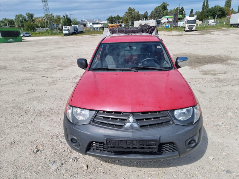 Mitsubishi L200 2,5 d - 3 sided Tipper - Kipper Transporter: das Bild 3 Mitsubishi L200 2,5 d - 3 sided Tipper - Kipper Transporter: das Bild 3