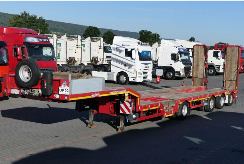 Nooteboom NISKOPODWOZIE LAWETA / 4 OSIOWA / DMC: 73500 KG / NAJAZDY HYDRAU - Tieflader Auflieger: das Bild 1 Nooteboom NISKOPODWOZIE LAWETA / 4 OSIOWA / DMC: 73500 KG / NAJAZDY HYDRAU - Tieflader Auflieger: das Bild 1