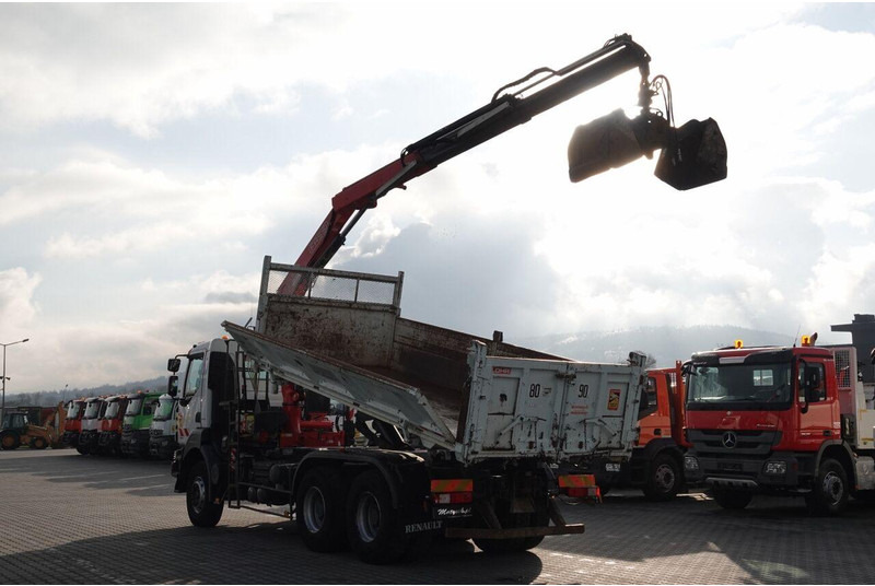 Renault KERAX 410 / 6x4 / WYWROTKA + HDS FASSI F150 / HYDROBURTA / BORDM - Kipper, Autokran: das Bild 4 Renault KERAX 410 / 6x4 / WYWROTKA + HDS FASSI F150 / HYDROBURTA / BORDM - Kipper, Autokran: das Bild 4