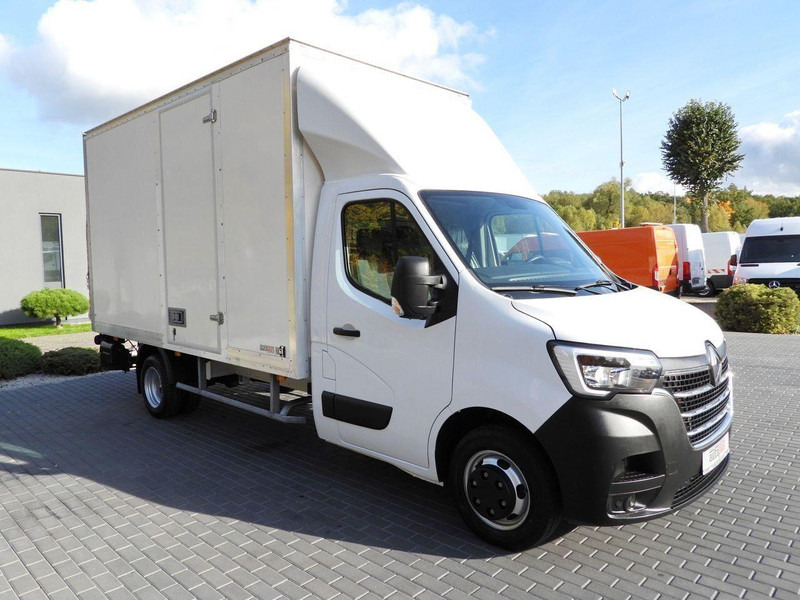 Renault MASTER KONTENER WINDA 8 PALET TEMPOMAT LEDY BLIŹNIACZE KOŁA KLIM - Koffer Transporter: das Bild 4 Renault MASTER KONTENER WINDA 8 PALET TEMPOMAT LEDY BLIŹNIACZE KOŁA KLIM - Koffer Transporter: das Bild 4