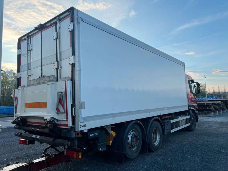 Iveco STRALIS 420 - Sattelzugmaschine: das Bild 4 Iveco STRALIS 420 - Sattelzugmaschine: das Bild 4