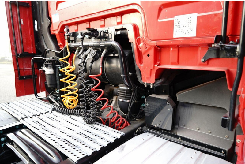 Sattelzugmaschine MAN TGS 18.510: das Bild 18