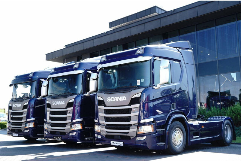 Scania R 450 / RETARDER / NISKA KABINA / PO KONTRAKCIE SERWISOWYM - Sattelzugmaschine: das Bild 3 Scania R 450 / RETARDER / NISKA KABINA / PO KONTRAKCIE SERWISOWYM - Sattelzugmaschine: das Bild 3